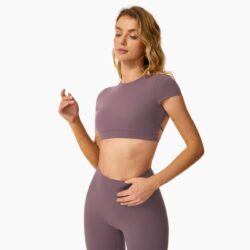 High-Performance Yoga Sports Top – Quick-Drying, Slim-Fit, Short-Sleeve Activewear - Image 2
